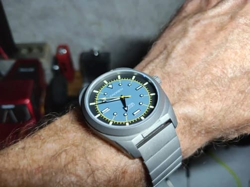 Customer photo review of Garmin 18/20/22mm Quick Release Brushed Stainless Steel Bracelet