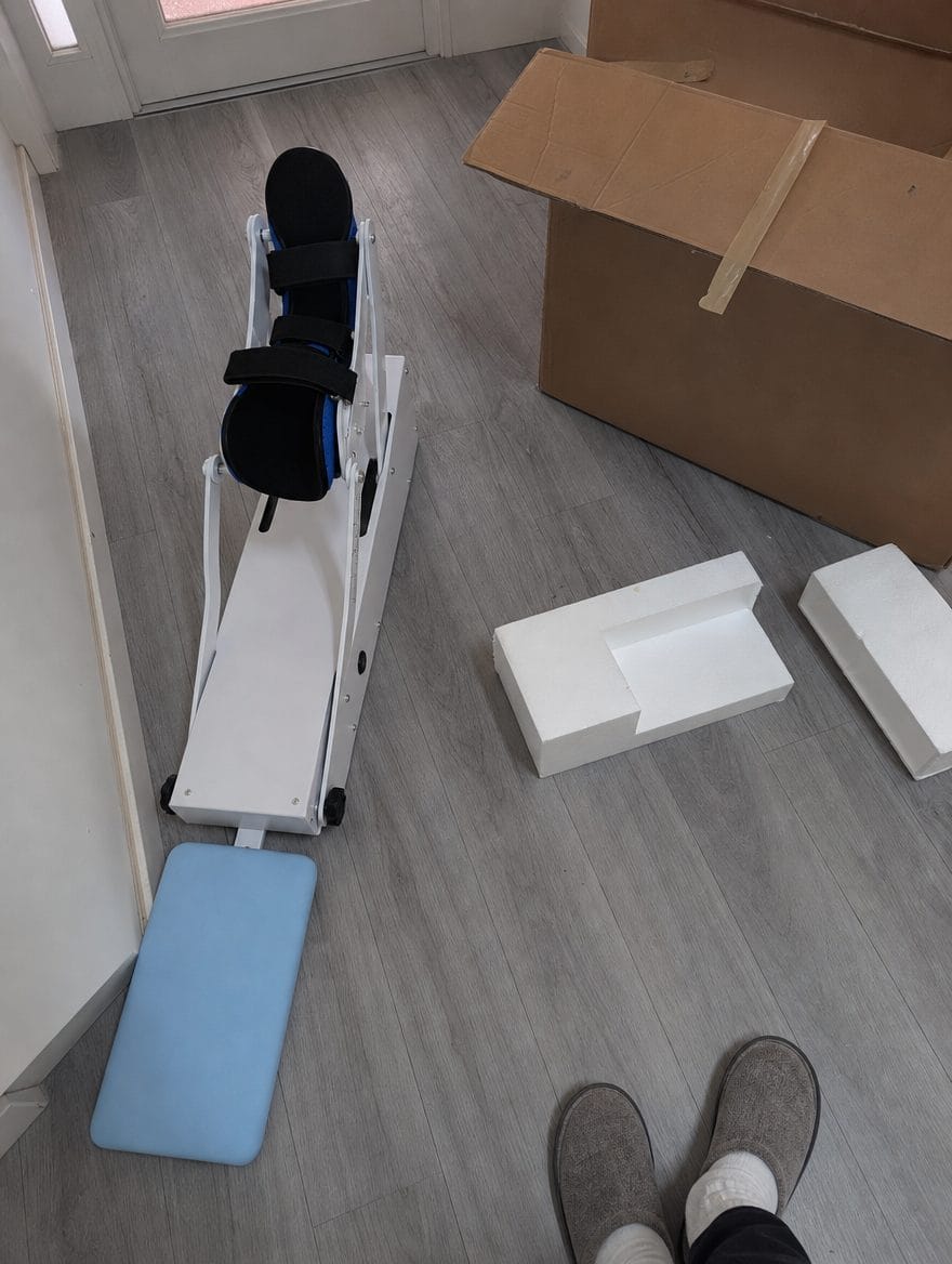 Customer photo review of Holtrow Glide™ — Powered Knee Motion Machine