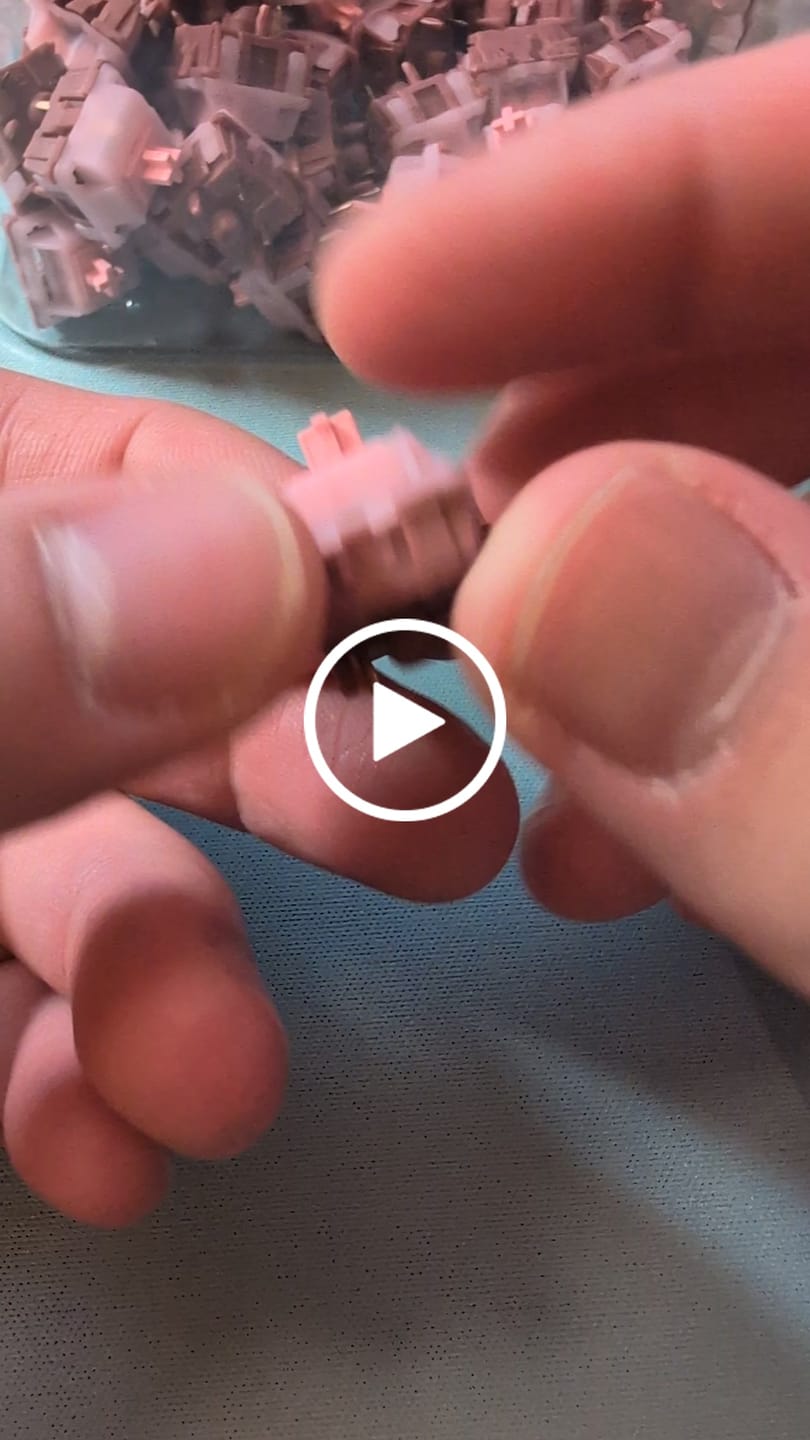 Customer video review of WINGTREE Nezuko Linear Switch Factory Lubed (10PCS)