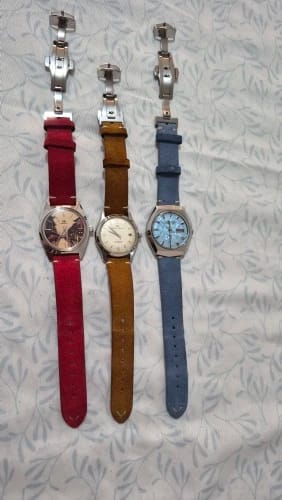 Customer photo review of Garmin 14/18/20/22mm Quick Release Suede Band with Butterfly Clasp