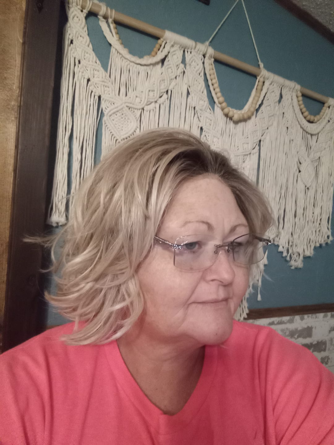 Customer photo review of FIRST CHOICE - Neutral Sand Blonde
