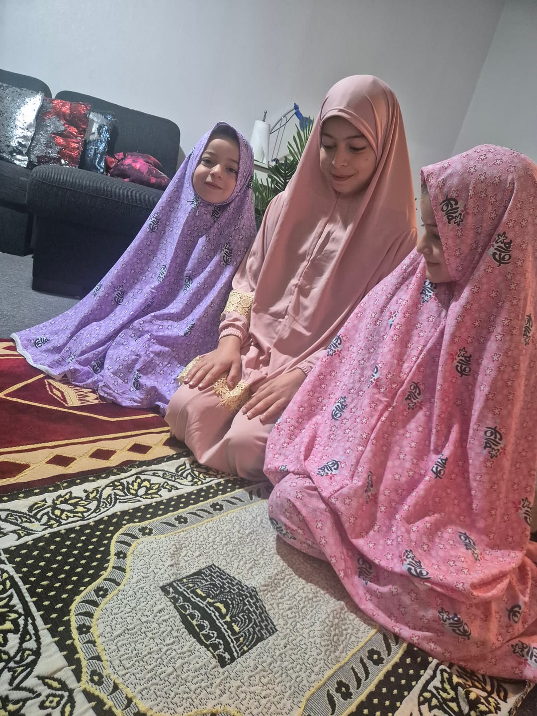 Customer photo review of طقم صلاة بناتي