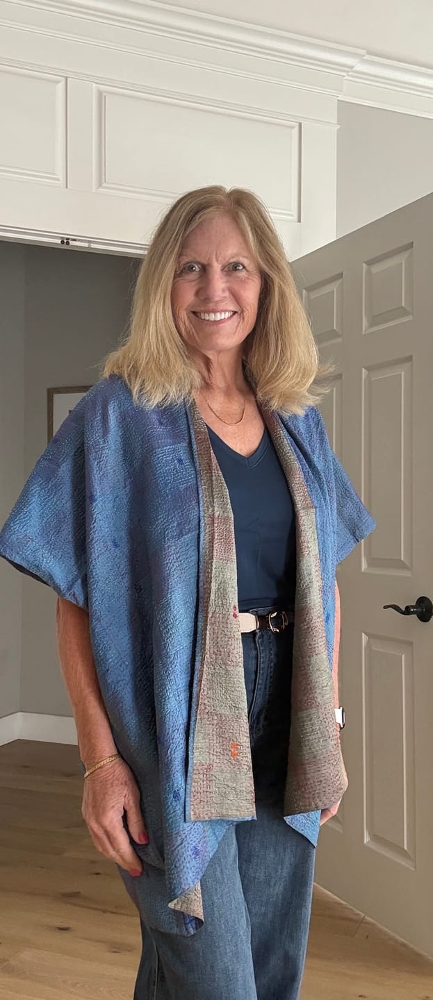 Customer photo review of Vintage Silk Trudi Poncho No.147 Jodhpur Edit
