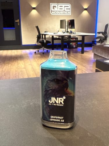 Customer photo review of Puff 16K JNR Cigarette électronique Jetable Grapefruit Lemonade Ice
