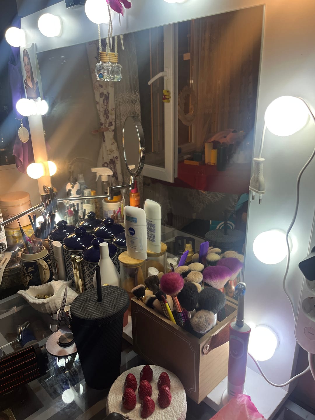 Customer photo review of Rani ZB103 13'lü Makyaj Aynası Aydınlatması Spot Işık Günışığı