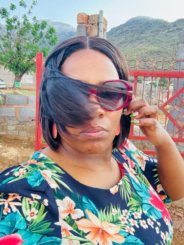 Customer photo review of Budget Vietnamese Super Double Drawn Bone Straight Hand Made 2x6 Closure 10" Natural Black Wig