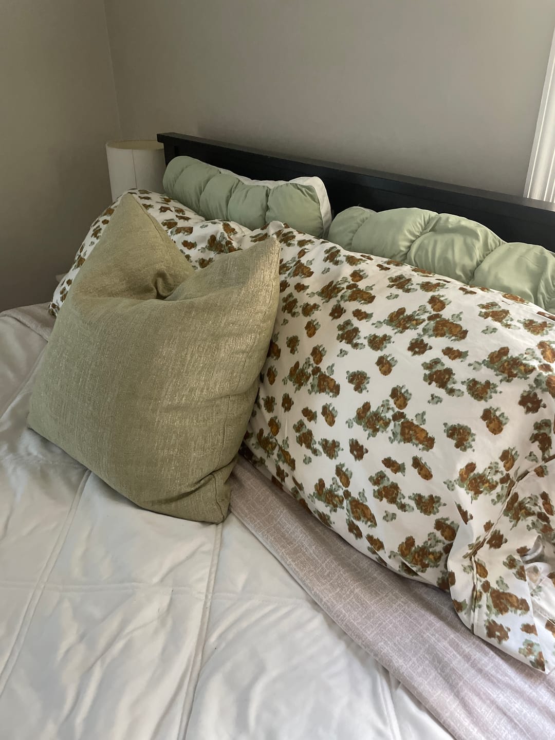 Customer photo review of Puff Pillow