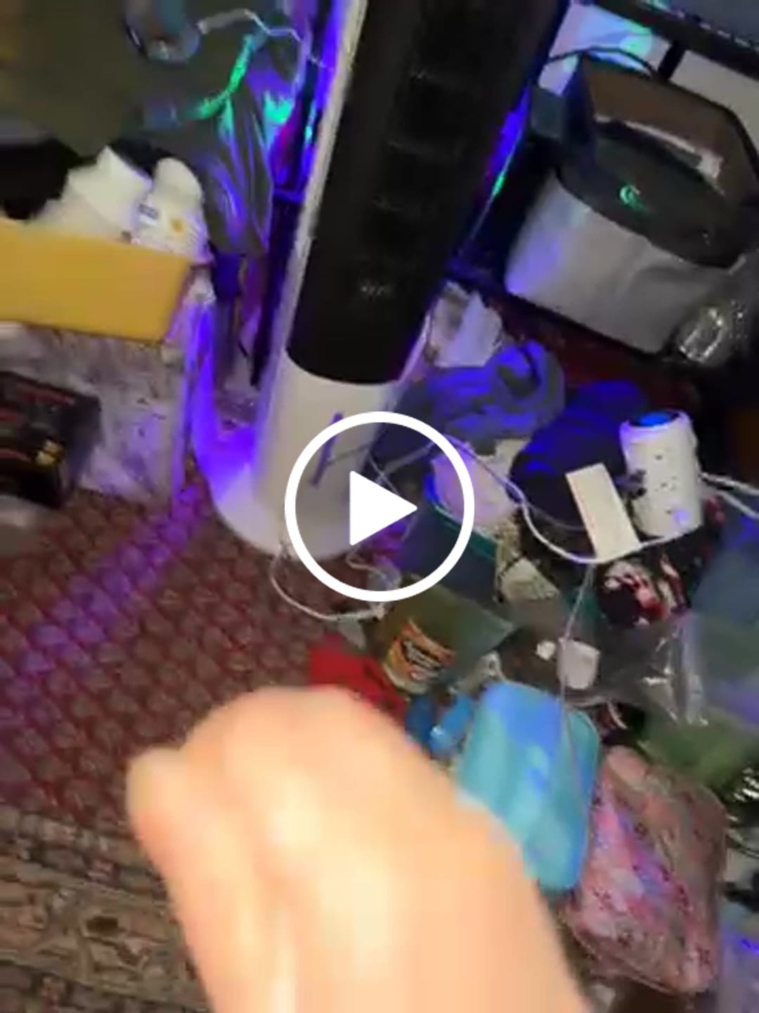 Customer video review of FurLife™ 12 Months Flea and Tick Free