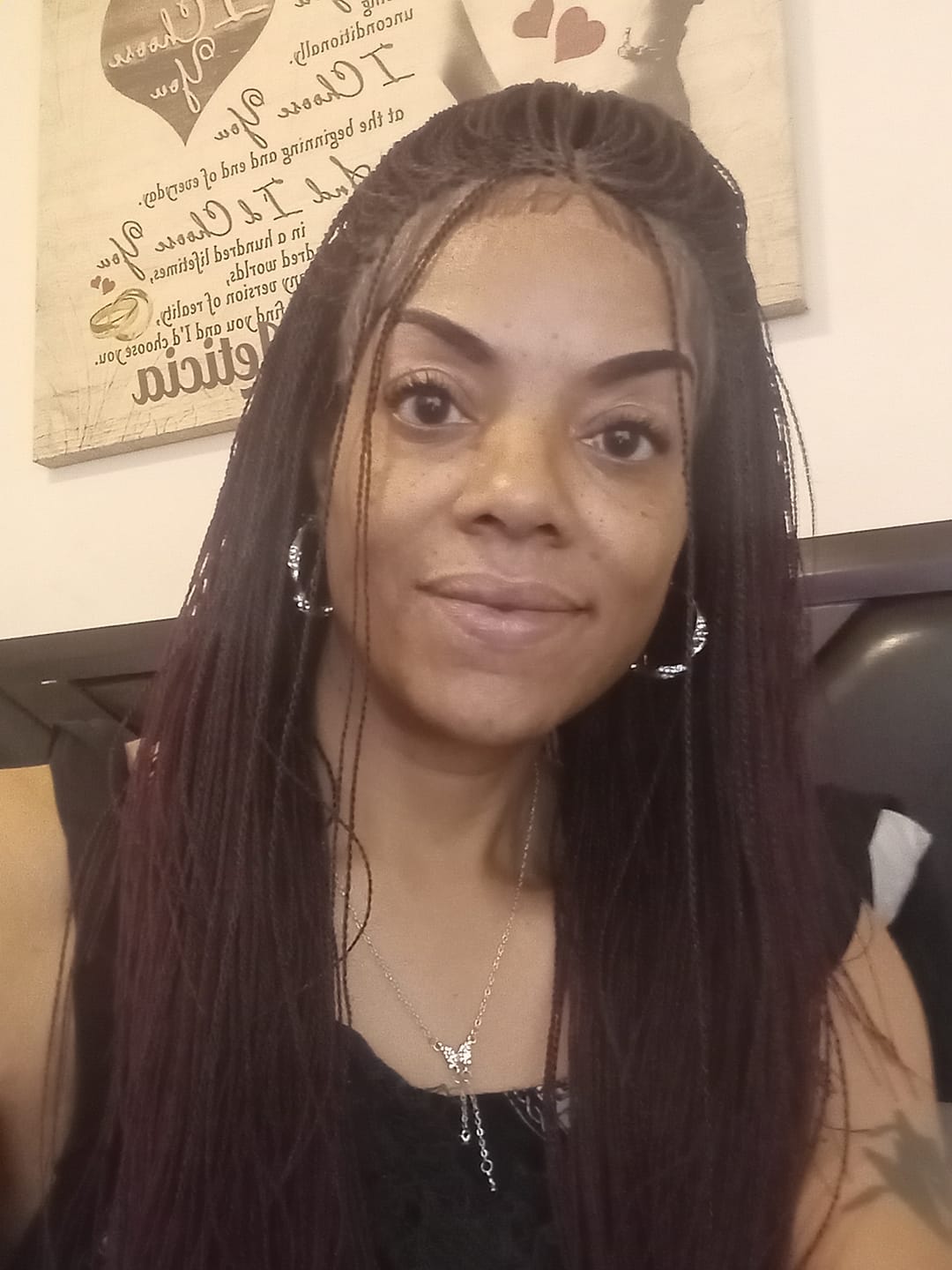 Customer photo review of Swiss HD Full Lace Knotless Box Braided Wig