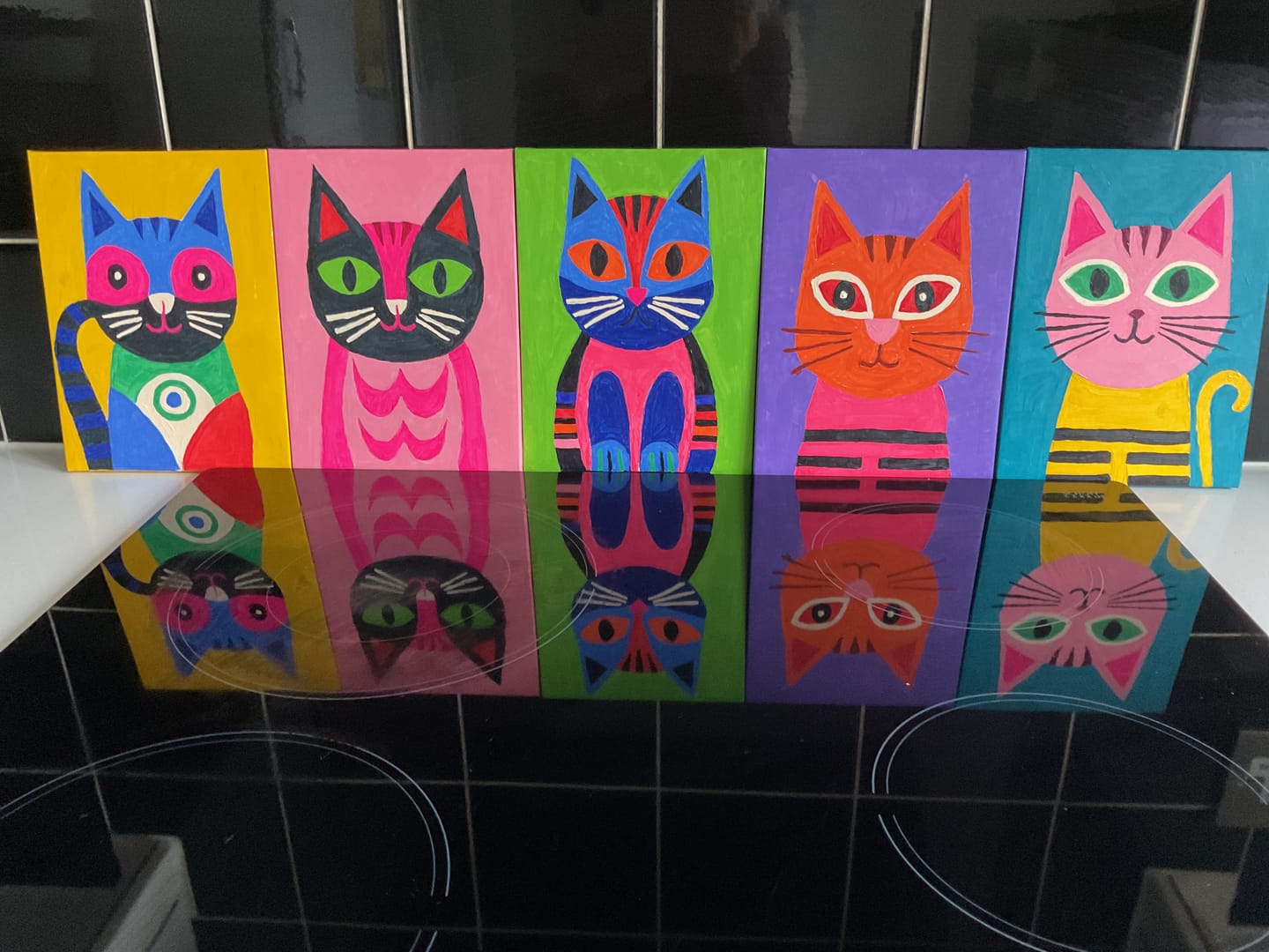 Customer photo review of 6 Mini Paintings - Cats in Technicolor Set