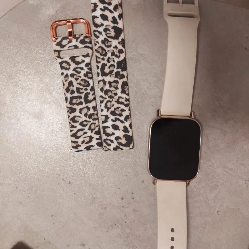 Customer photo review of Garmin 18/20/22mm Quick Release Printed Silicone Band