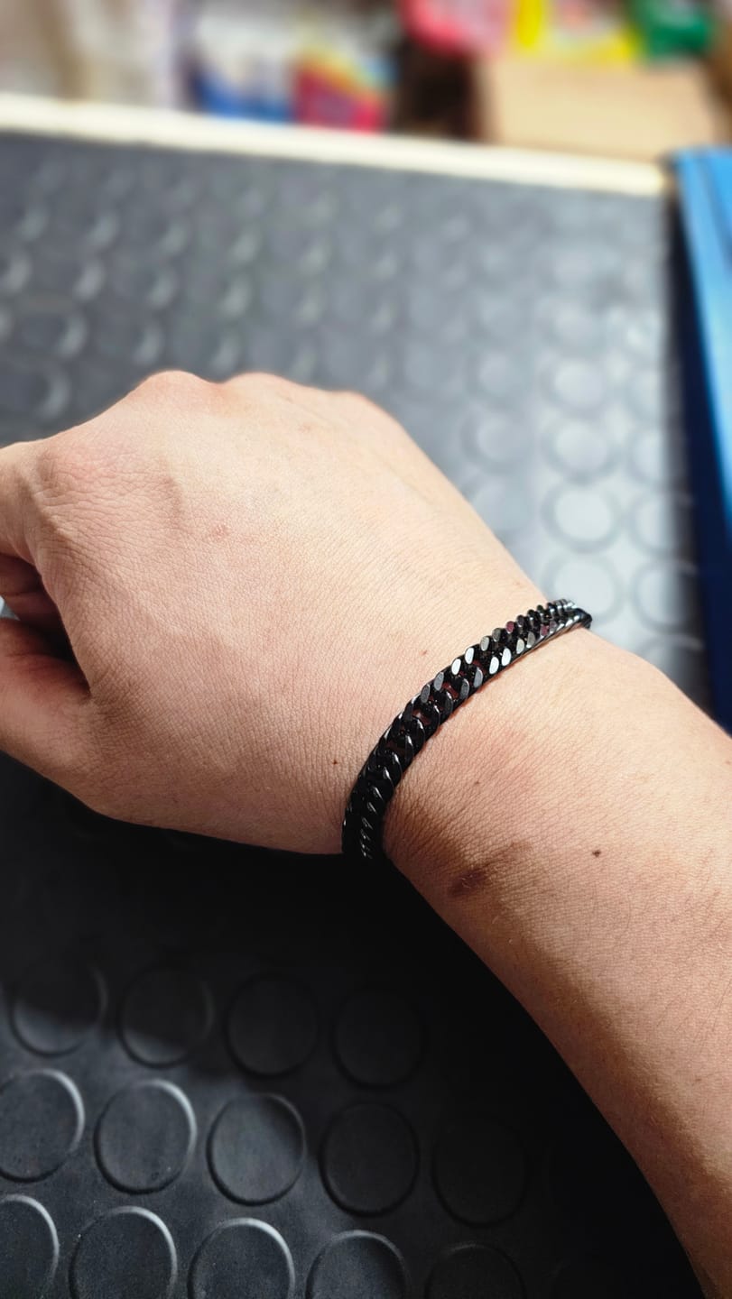 Customer photo review of PULSERA CUBANA PREMIUM 8MM