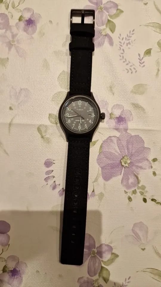 Customer photo review of Garmin 18/20/22mm Quick Release Stitched Canvas Nylon Band