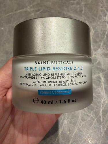 Customer photo review of SKINCEUTICALS TRIPLE LIPID RESTORE 2:4:2 48 mL