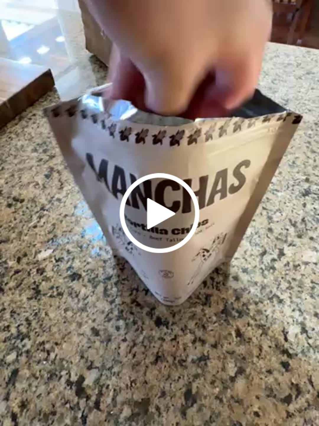 Customer video review of Manchas Chips