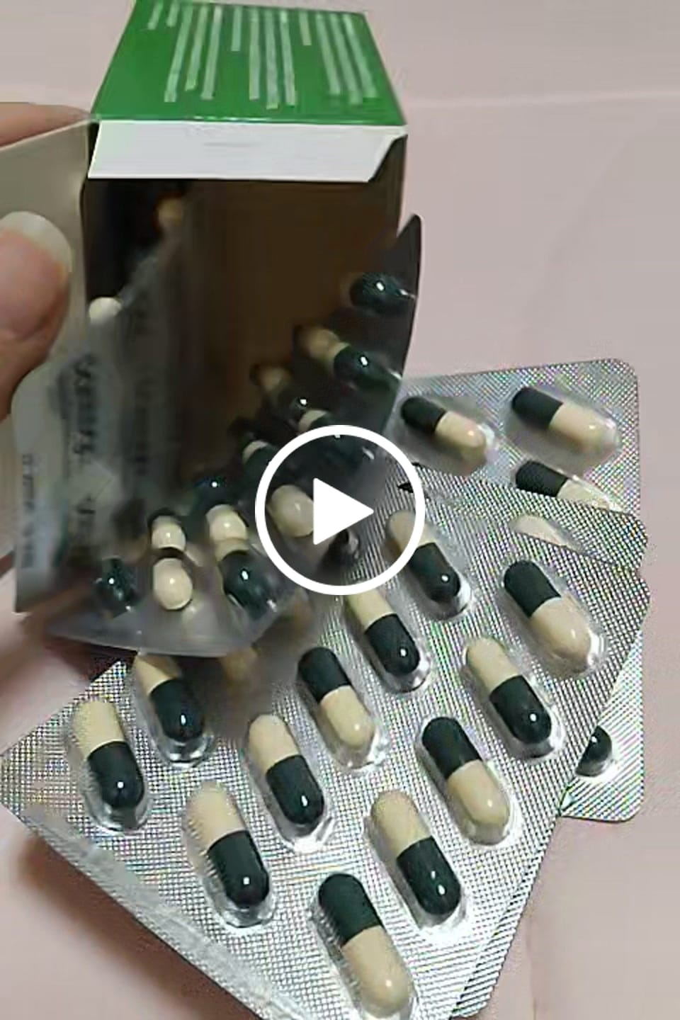 Customer video review of パントガールカプセル