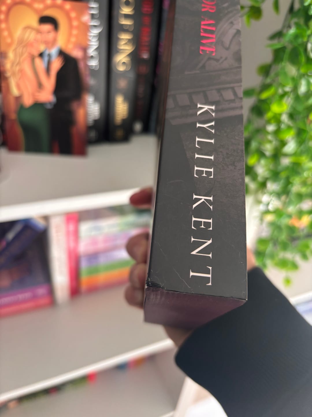 Customer photo review of AD ON ONLY - Imperfect - just like your book boyfriend, but still perfect 😉