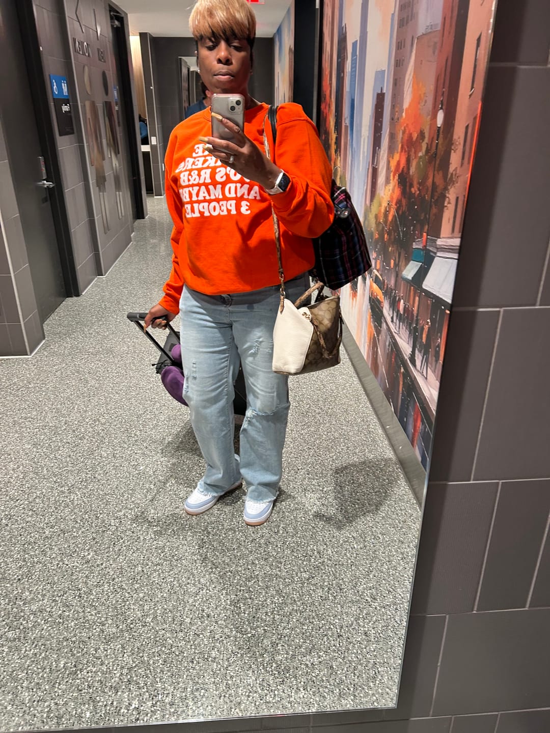 Customer photo review of 3 People Sweatshirt