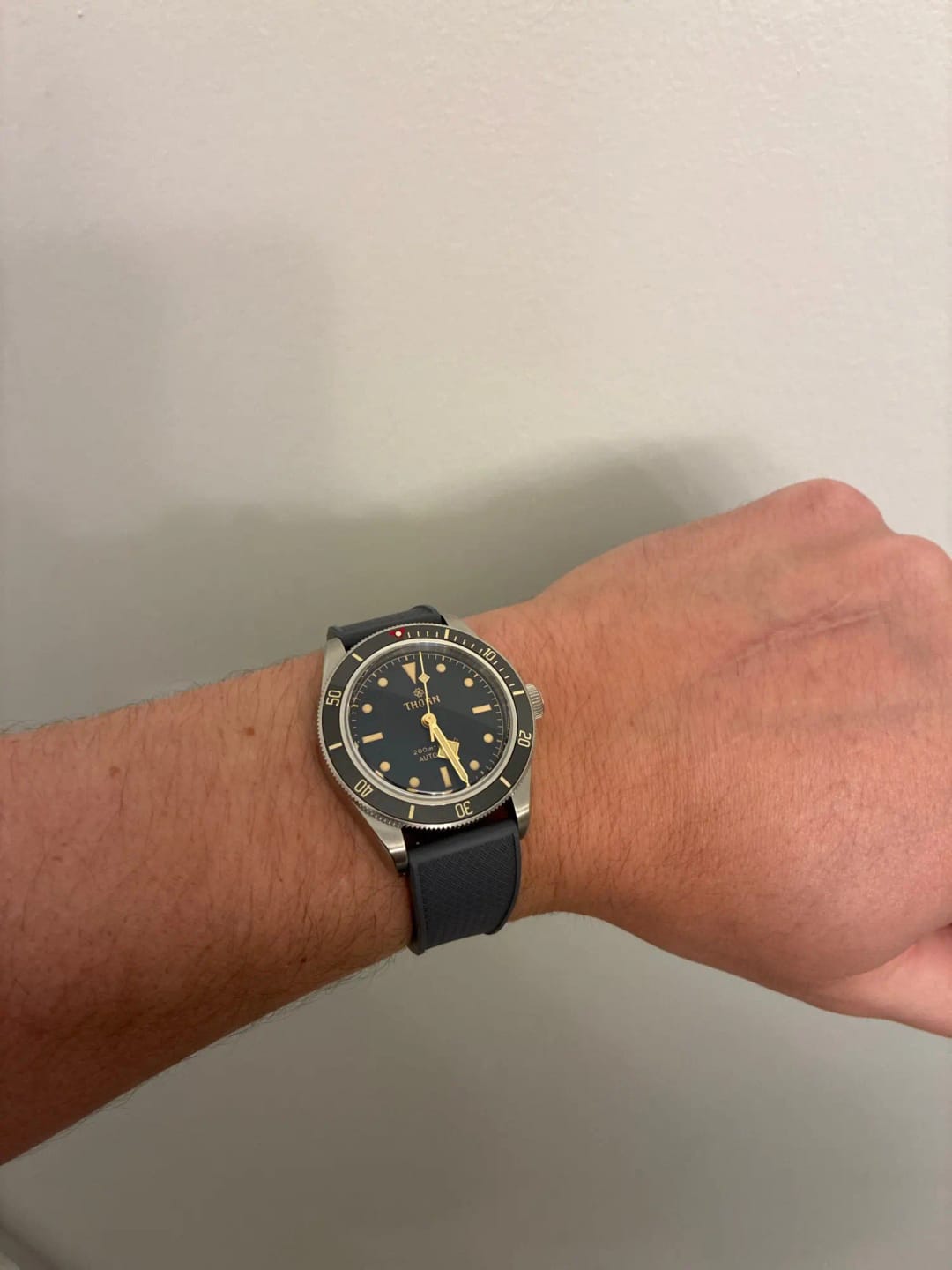 Customer photo review of Garmin 18/20/22mm Quick Release FKM Rubber Band with Folding Clasp