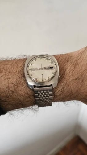 Customer photo review of Garmin 18/20/22mm Quick Release Beads of Rice Steel Bracelet