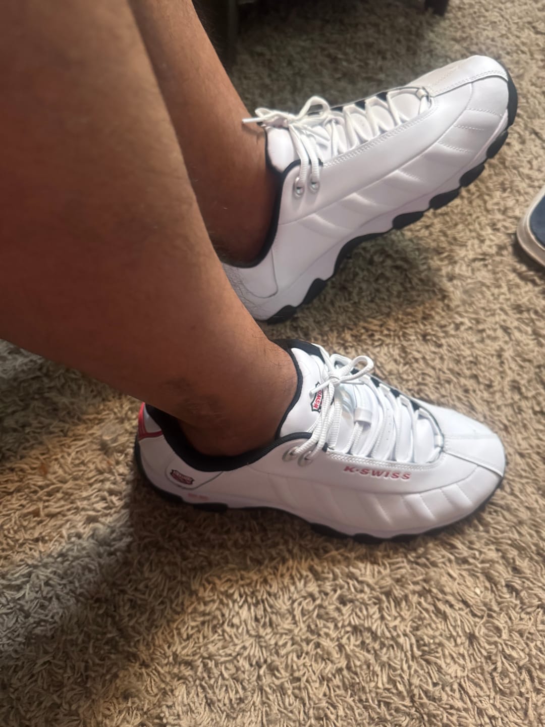 Customer photo review of 03426-122-XW | ST329 CMF | WHITE/BLACK/RED