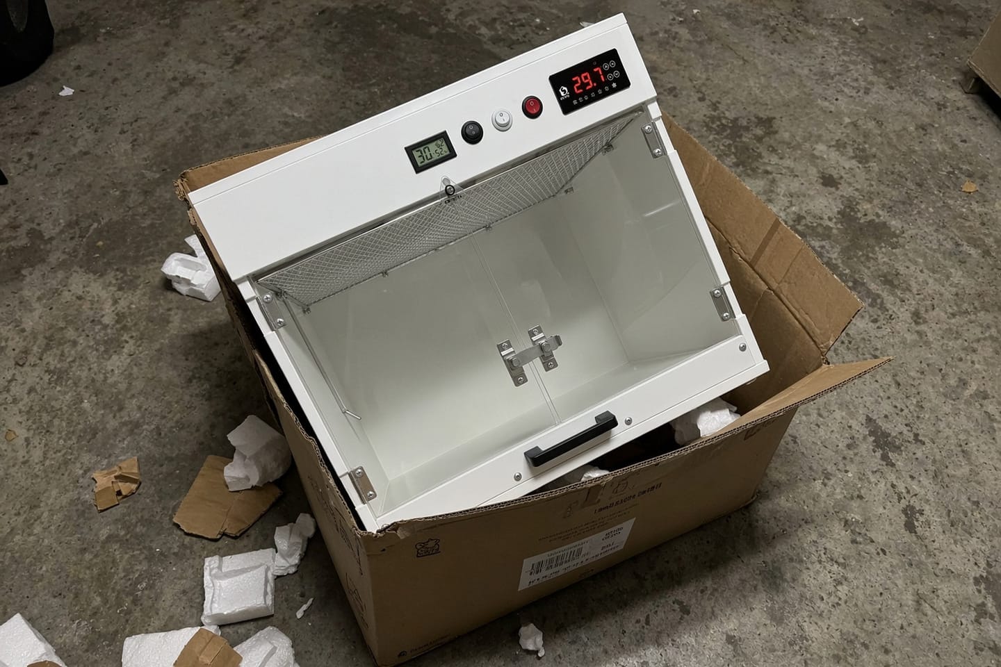 Customer photo review of Kiba Nest Warm-Air Nursery