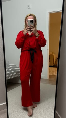 Customer photo review of The Long-Sleeve Lounge Top | Kuula
