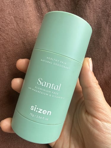 Customer photo review of Natural Deodorant for Sensitive Skin – Aluminium-Free, Long-Lasting Odour Protection (Santal, 75g)