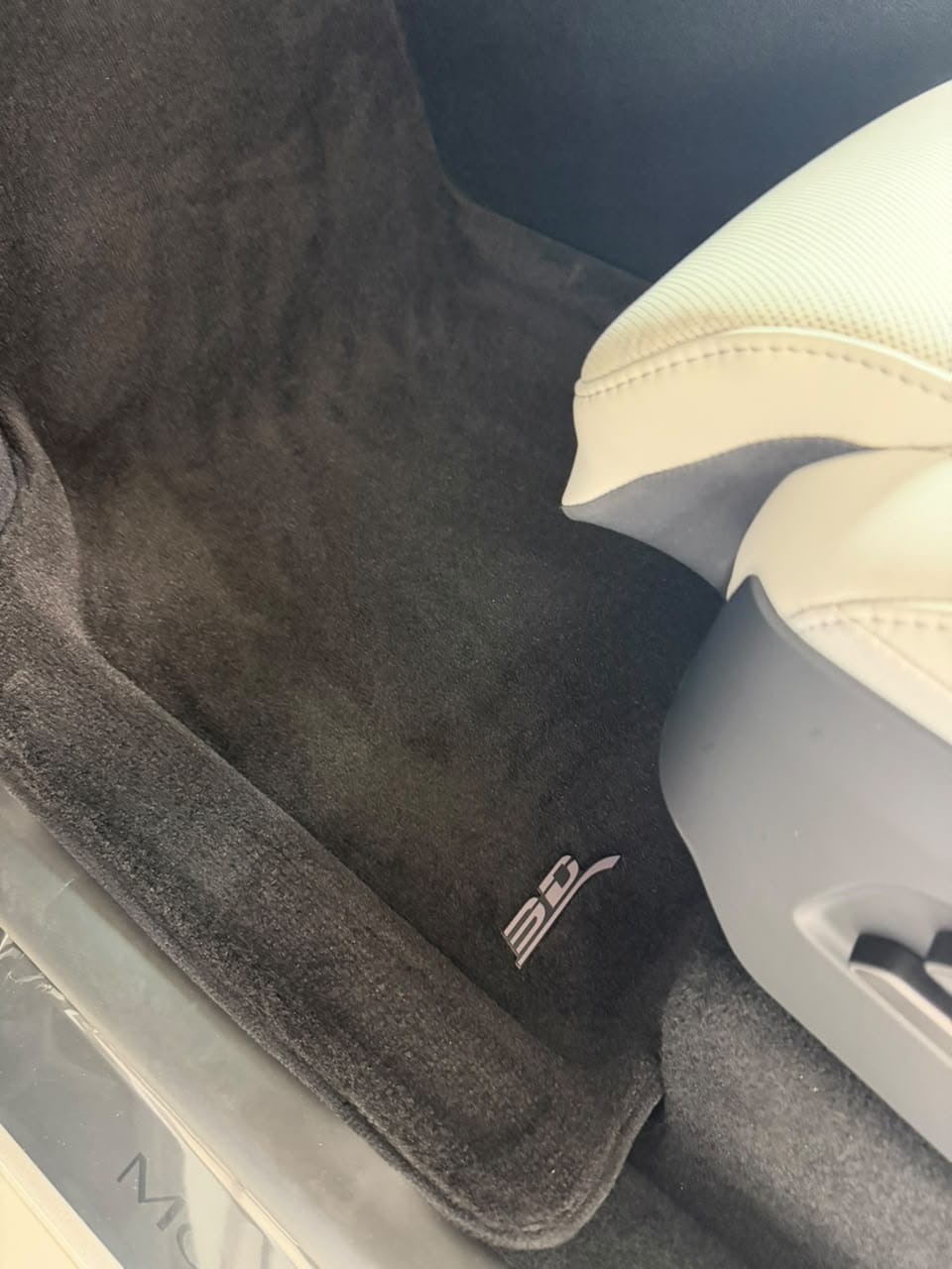 Customer photo review of TESLA MODEL YL [2026 – PRESENT] (REAR)