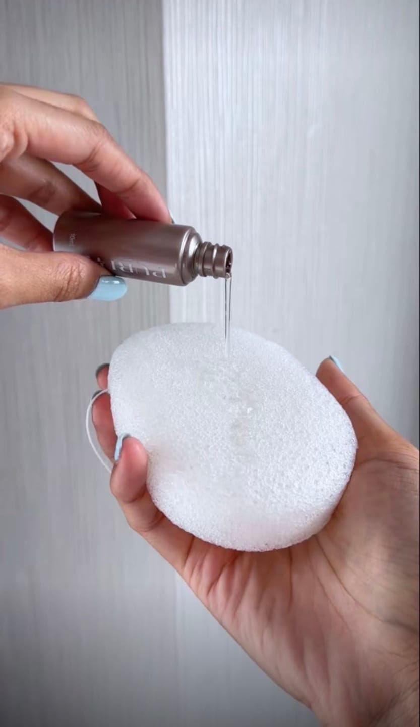 Customer photo review of [Pre-order 30 Day] Vegan Konjac Sponge ฟองน้ำล้างหน้าใยบุก อ่อนโยน ขจัดสิวเสี้ยน รับฟรี! คลีนซิ่งเจลระเบิดเมคอัพ