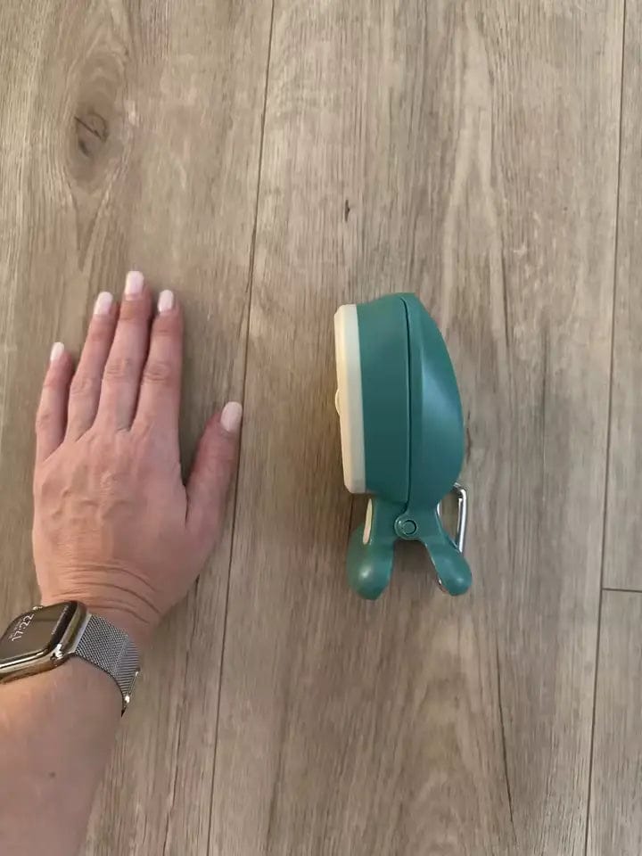Customer photo review of ZoomScoop - Portable Walk Scooper
