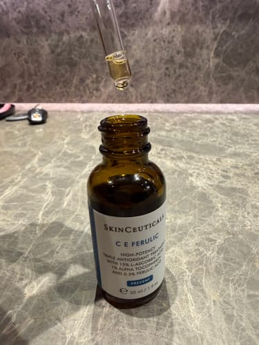 Customer photo review of SKINCEUTICALS C E FERULIC 30 mL