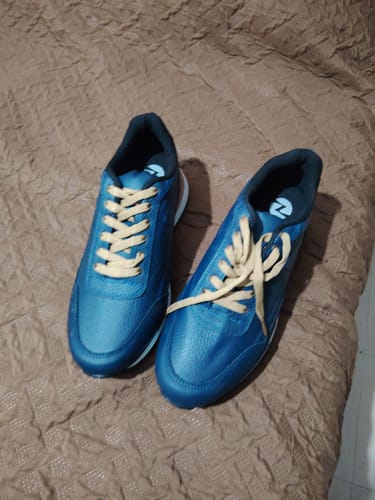 Customer photo review of Tenis Toronto - Marino