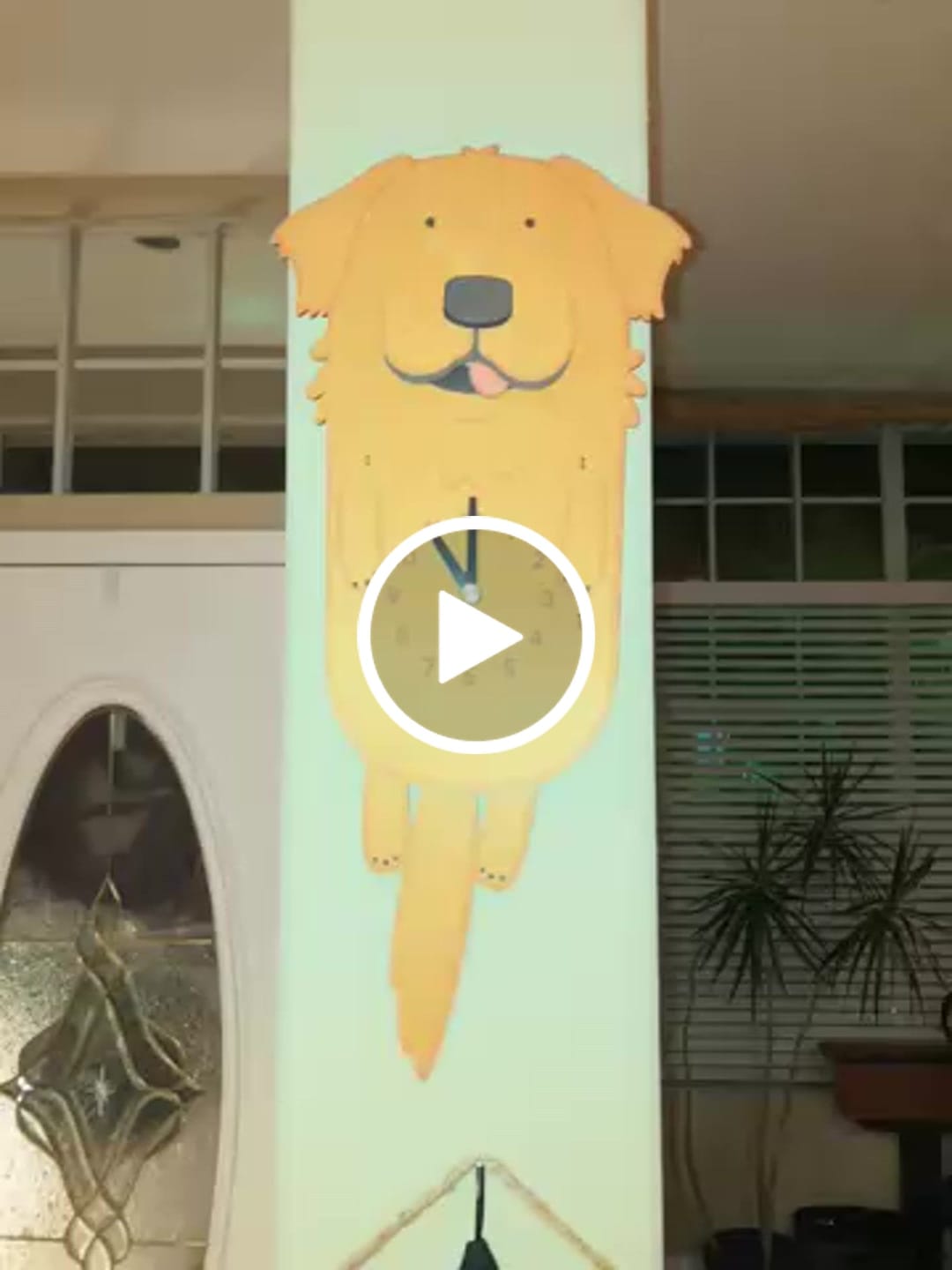Customer video review of Charlie the Golden Retriever Pendulum Clock