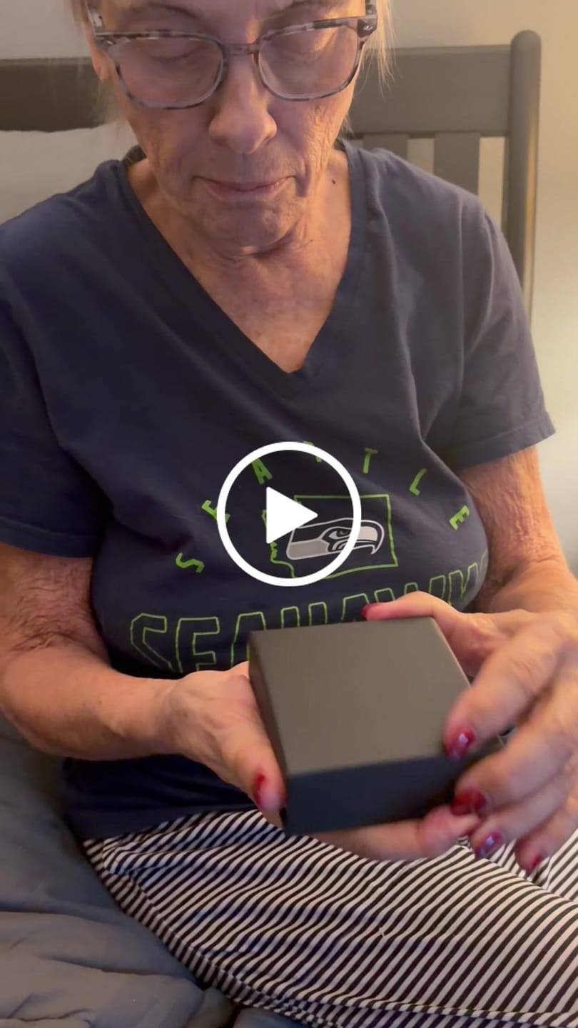 Customer video review of To The Woman Who Changed My Life - Beautiful Gift Set - SS62V2