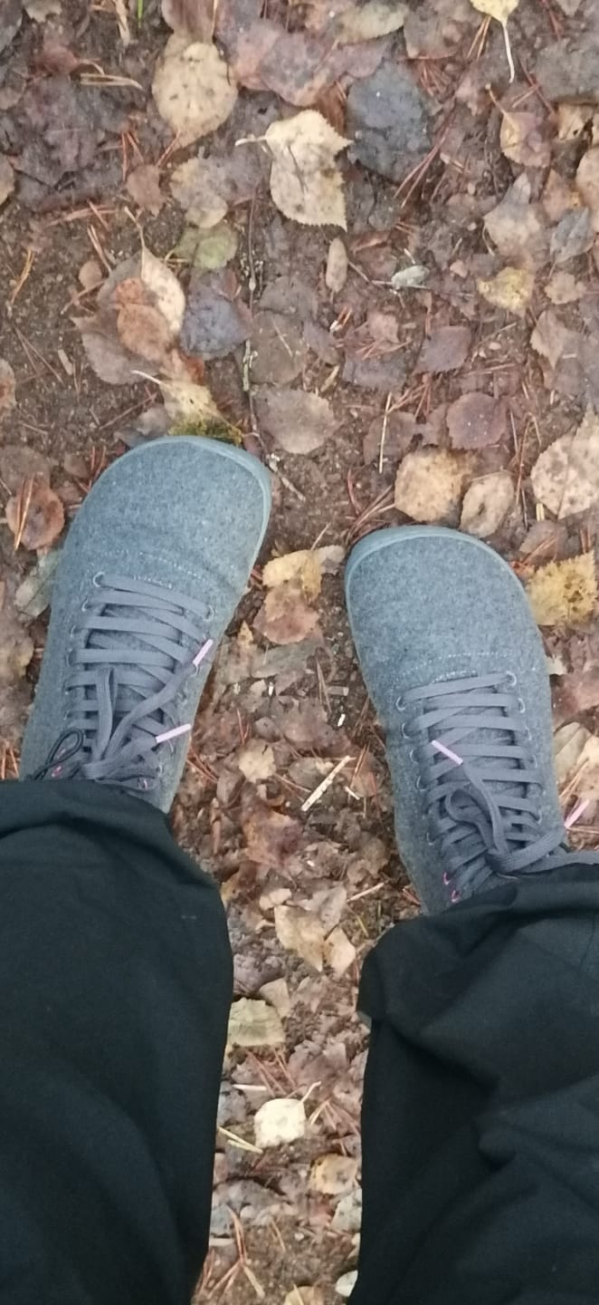 Customer photo review of Vaistoa Tunto 2 -paljasjalkatennarit