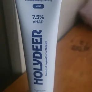 Customer photo review of Sbiancante Dentifricio Fluoro-Free con Nano Idrossiapatite