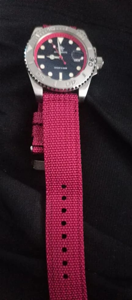 Customer photo review of Garmin 18/20/22mm Quick Release Brushed Stainless Steel Bracelet