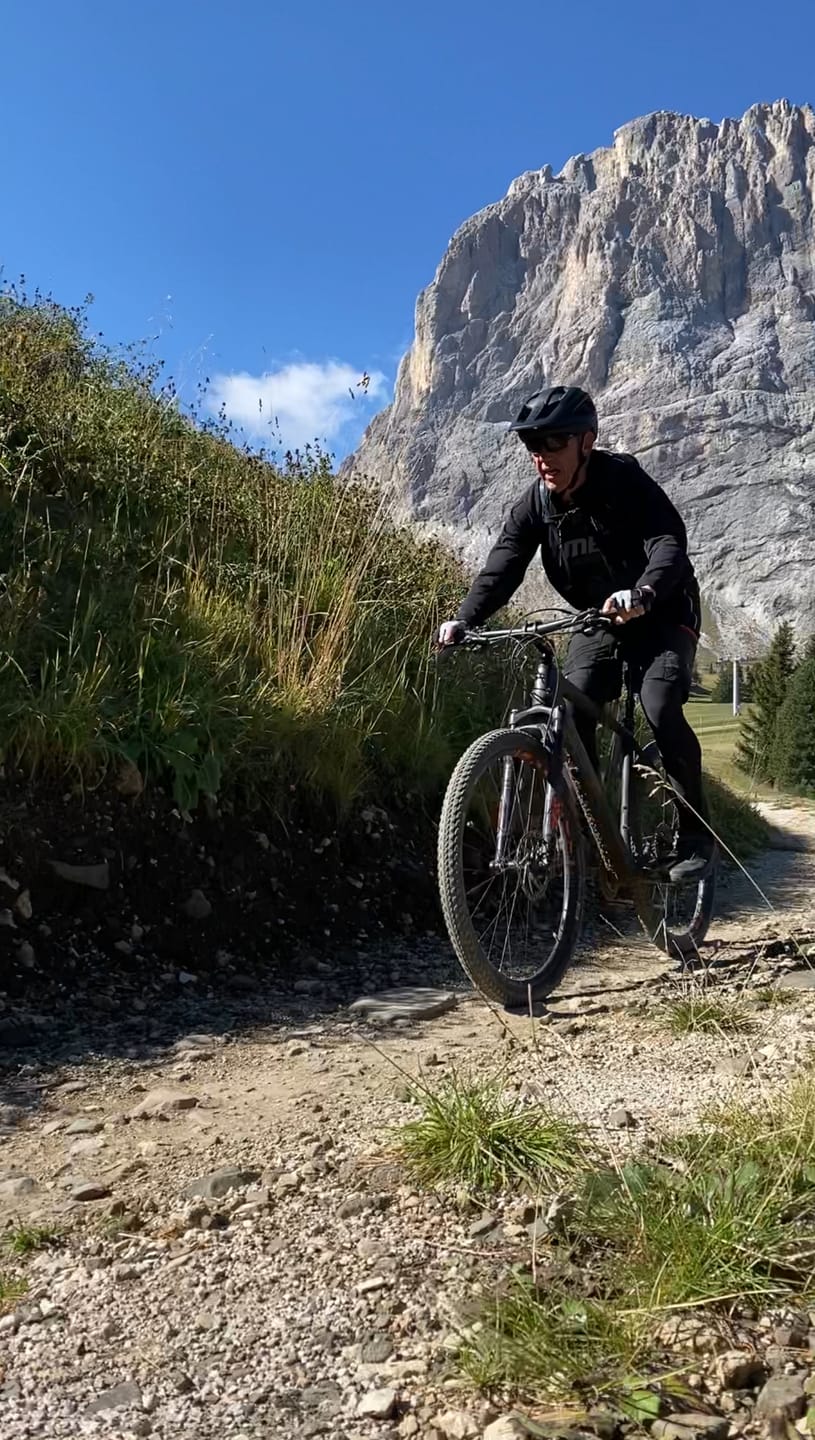 Customer photo review of Airborne 9L Race Edition Hydration Pack - Outlet