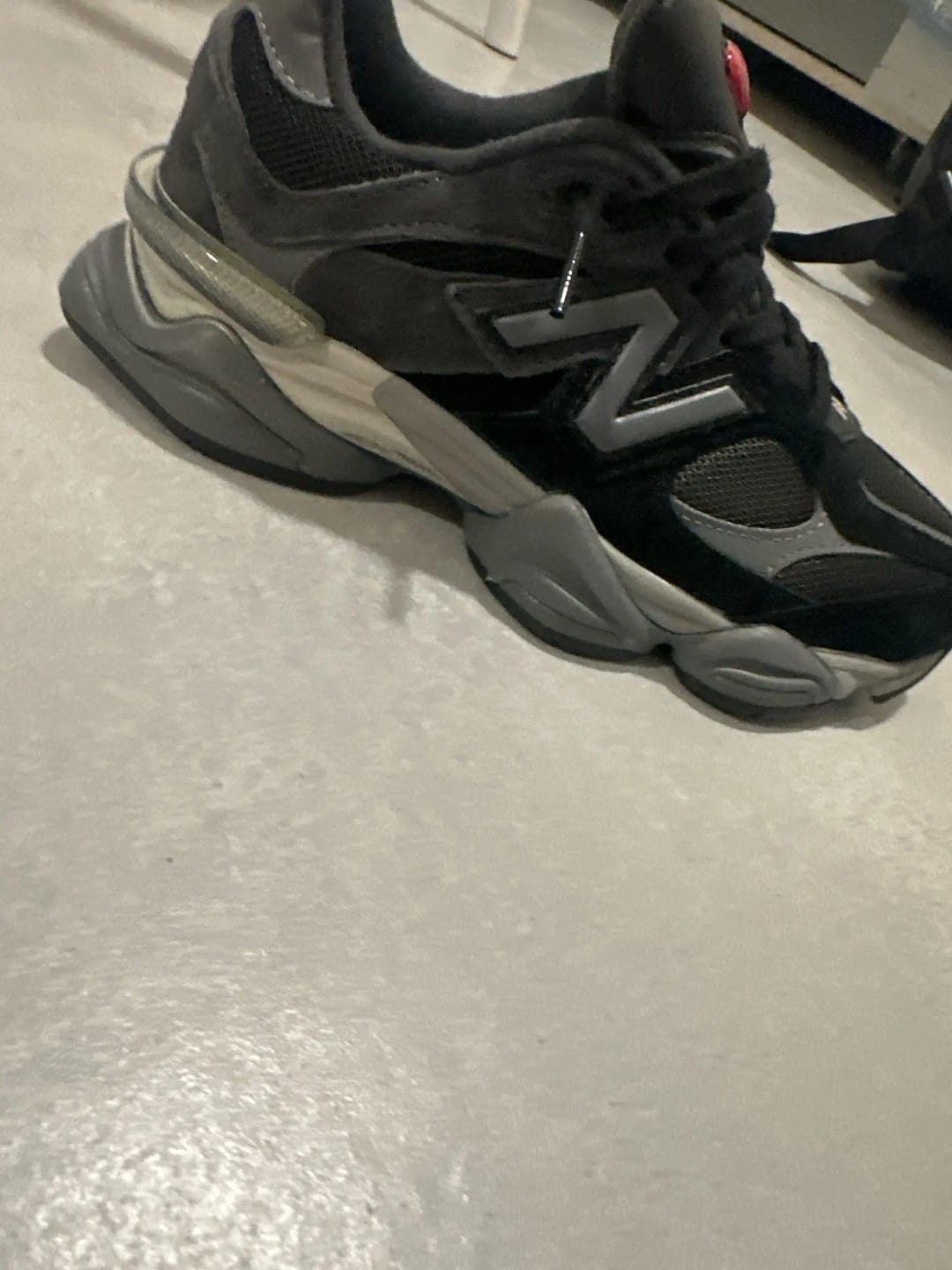 Customer photo review of NB 9060 "Black/Castlerock"