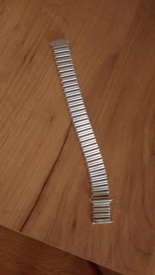 Customer photo review of Garmin 18/20/22mm Quick Release Vintage Ladder Link Steel Bracelet