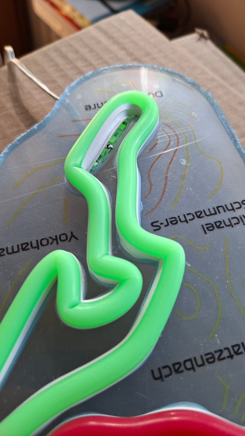 Customer photo review of Nürburgring Nordschleife Neon-Rennstrecke
