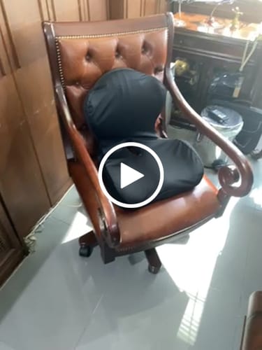 Pillowen Ergonomik Ofis ve Araç Oturma Yastığı Visko Ortopedik Sırt Destek Minderi için videolu müşteri yorumu