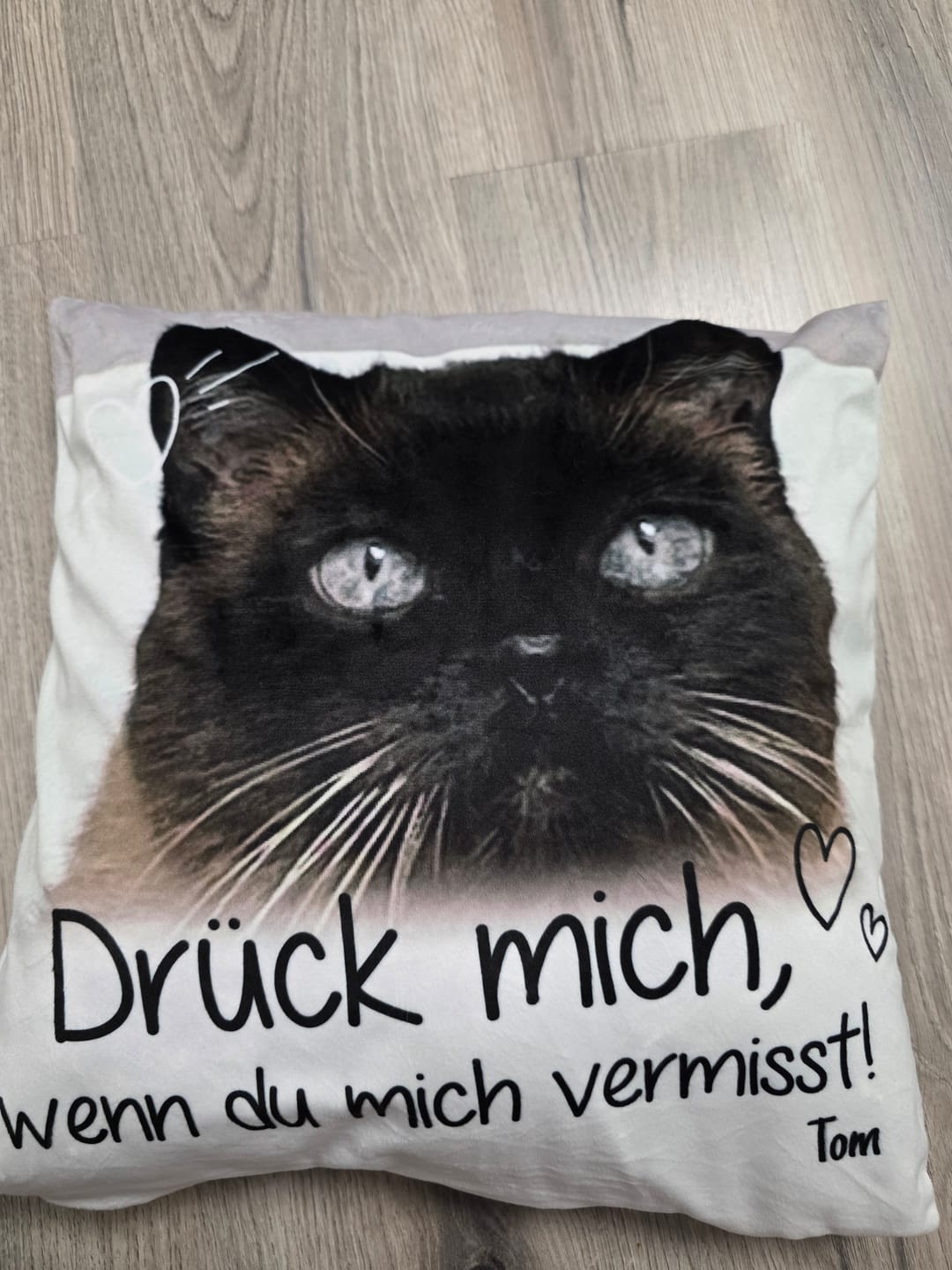 Customer photo review of Personalisiertes Kissen - Drück mich, wenn du mich vermisst