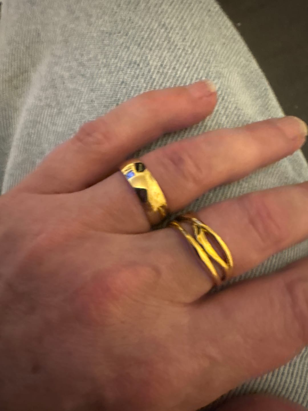 Customer photo review of Entwined Maisie Gold Ring