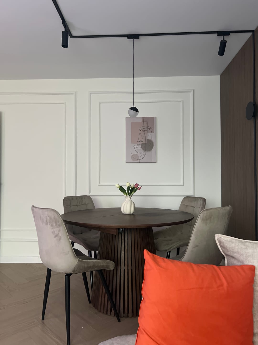 Customer photo review of Masa extensibila FARGO, nuc, 120/210x120x77 cm