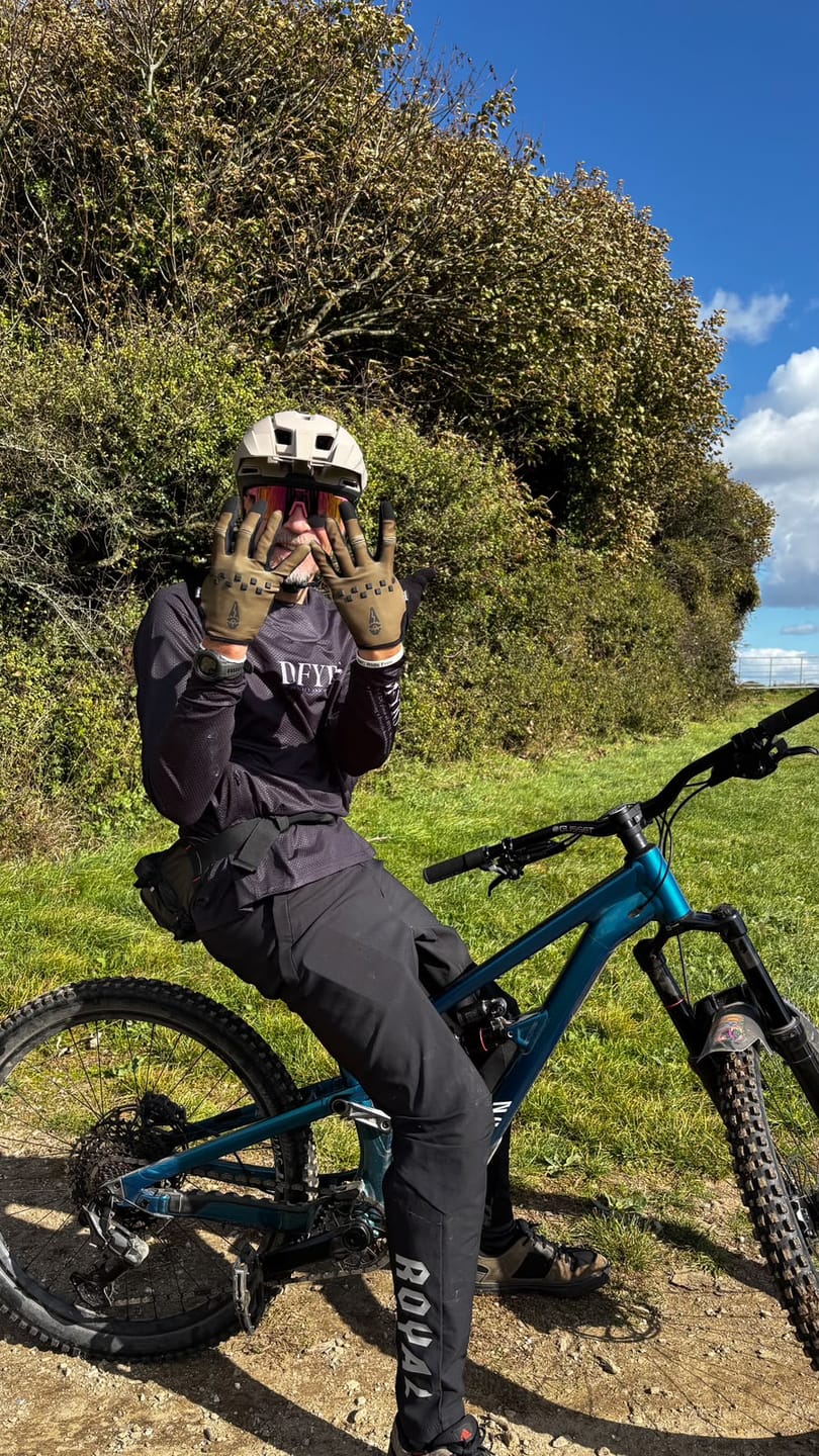 Customer photo review of Spectre | Gravity Gloves | Weathered Olive