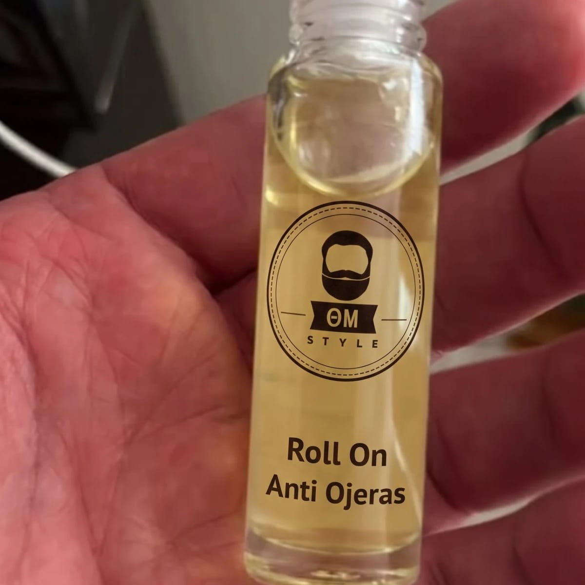 Customer photo review of Roll On Antiojeras OM Style