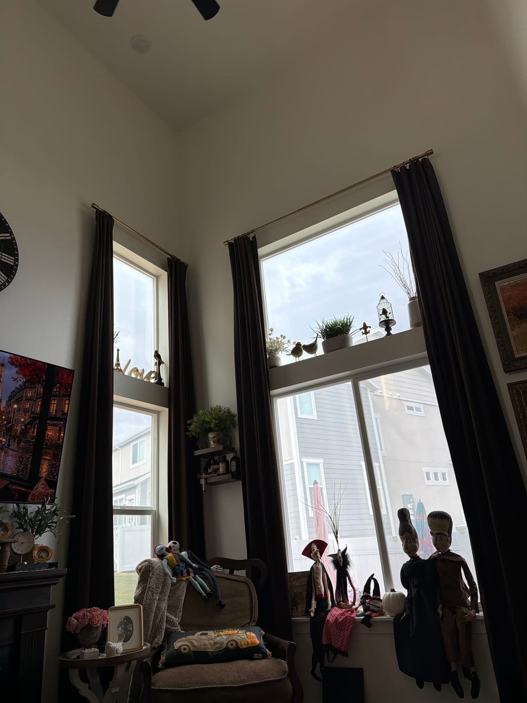Customer photo review of Classic Velvet Custom Curtain