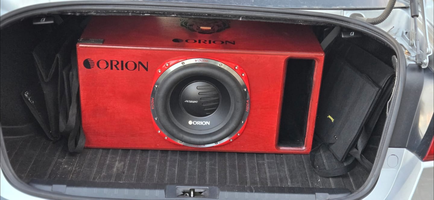 Customer photo review of Orion HCCA122 – 12 Inch Dual 2 Ohm High-Performance Subwoofer | 2500W RMS Bass Power